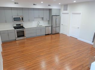 648 Green St #4, Cambridge, MA 02139