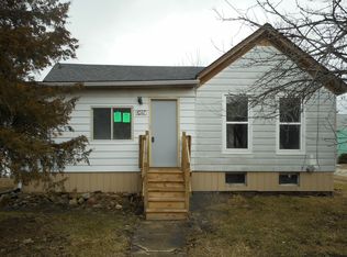 1027 Market St, Dekalb, IL 60115