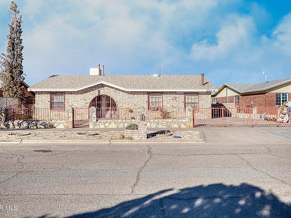 3rd image of 9739 Penjamo Dr
