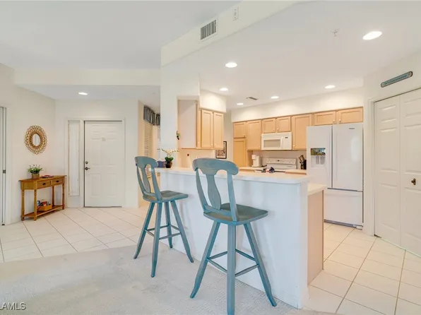 9140 Southmont Cv APT 210, Fort Myers, FL 33908