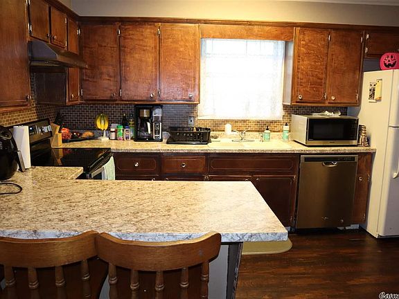4th image of 6513 W Kingshighway Hwy