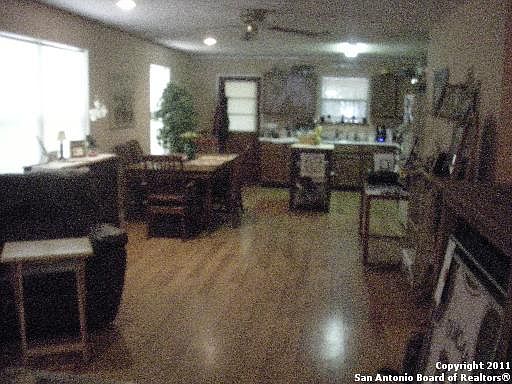 2nd image of 472 & 470 California Blvd