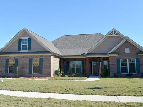 11976 Herons Haven Dr #45, Soddy Daisy, TN 37379
