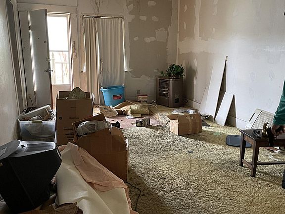 2nd image of 630 Prince St