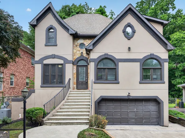 1419 Cartecay Dr, Atlanta, GA 30319