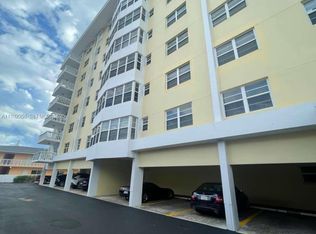 2500 NE 48th Ln APT 301, Fort Lauderdale, FL 33308