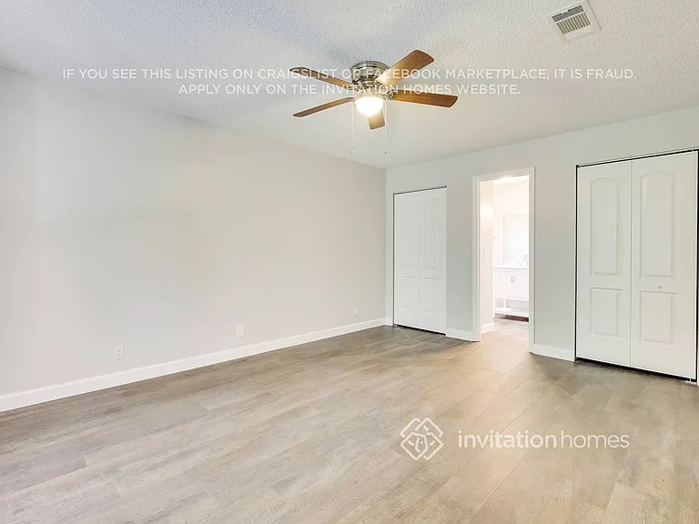 6241 Cranberry Ln E — Photo 15