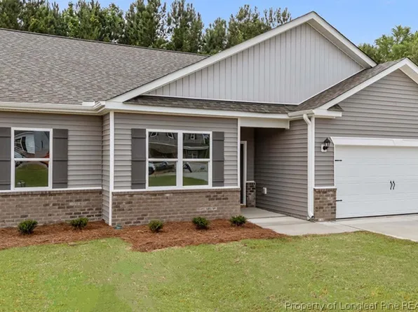 97 Discovery Way, Spring Lake, NC 28390