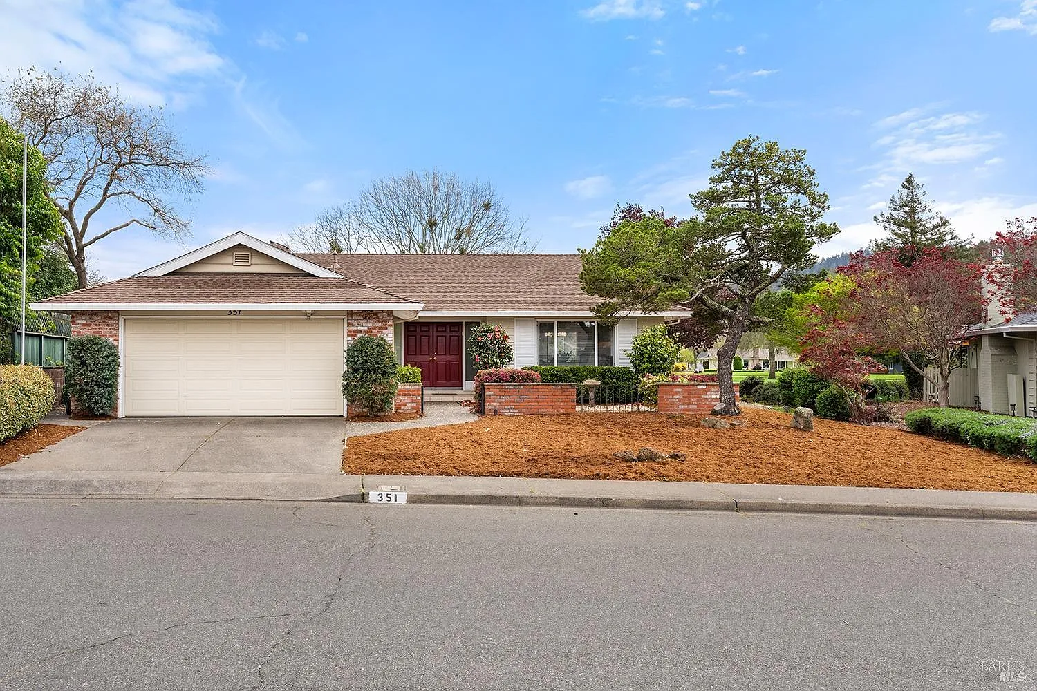 351 Belhaven Circle photo 1