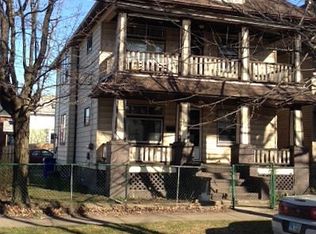 2585 W 10th St, Cleveland, OH
