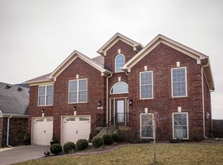 11004 Kaufman Farm Dr, Louisville, KY 40291