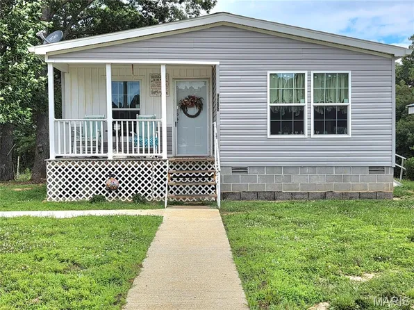 20245 Friendship Dr, Raymondville, MO 65555