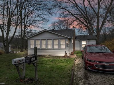 2421 Goodenough Ave, Akron, OH, 44320