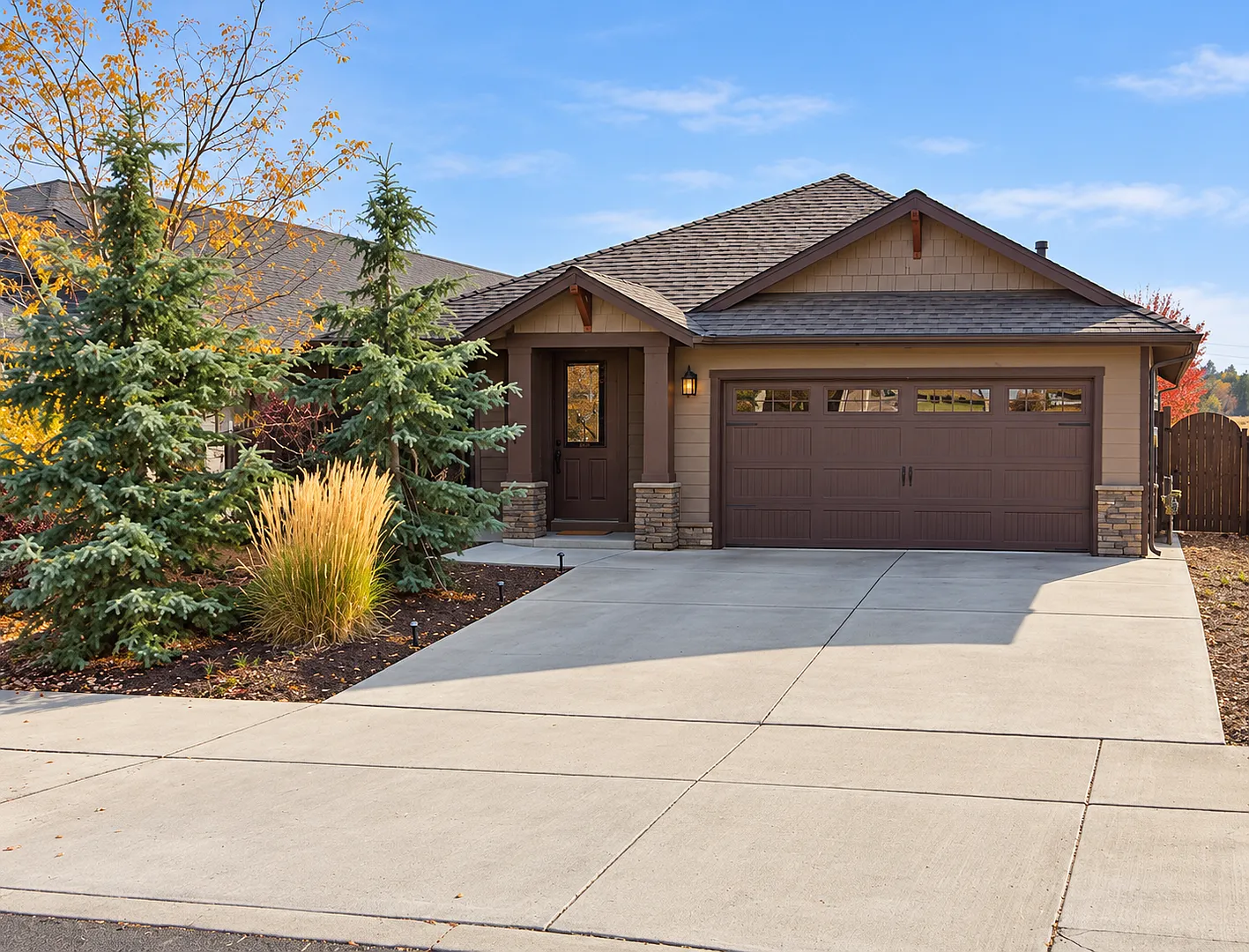 4 Bedroom Home: Fenced Backyard & Great Location! — Photo 1