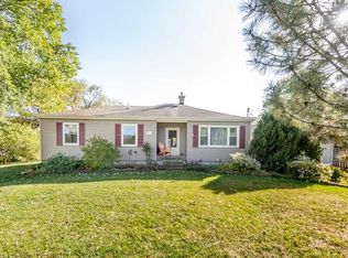 1800 E Ridgeway Ave, Waterloo, IA 50702