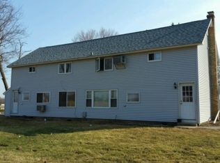 1206 Main St, Spring Grove, IL 60081