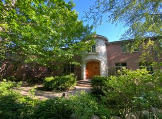 920 Baldwin Rd, Highland Park, IL 60035