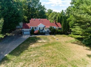 301 Tuttle Rd, Springfield, OH 45503