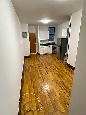 Rented by MOTION New York | media 4