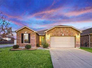 8912 Winding Valley Dr, Keller, TX 76244