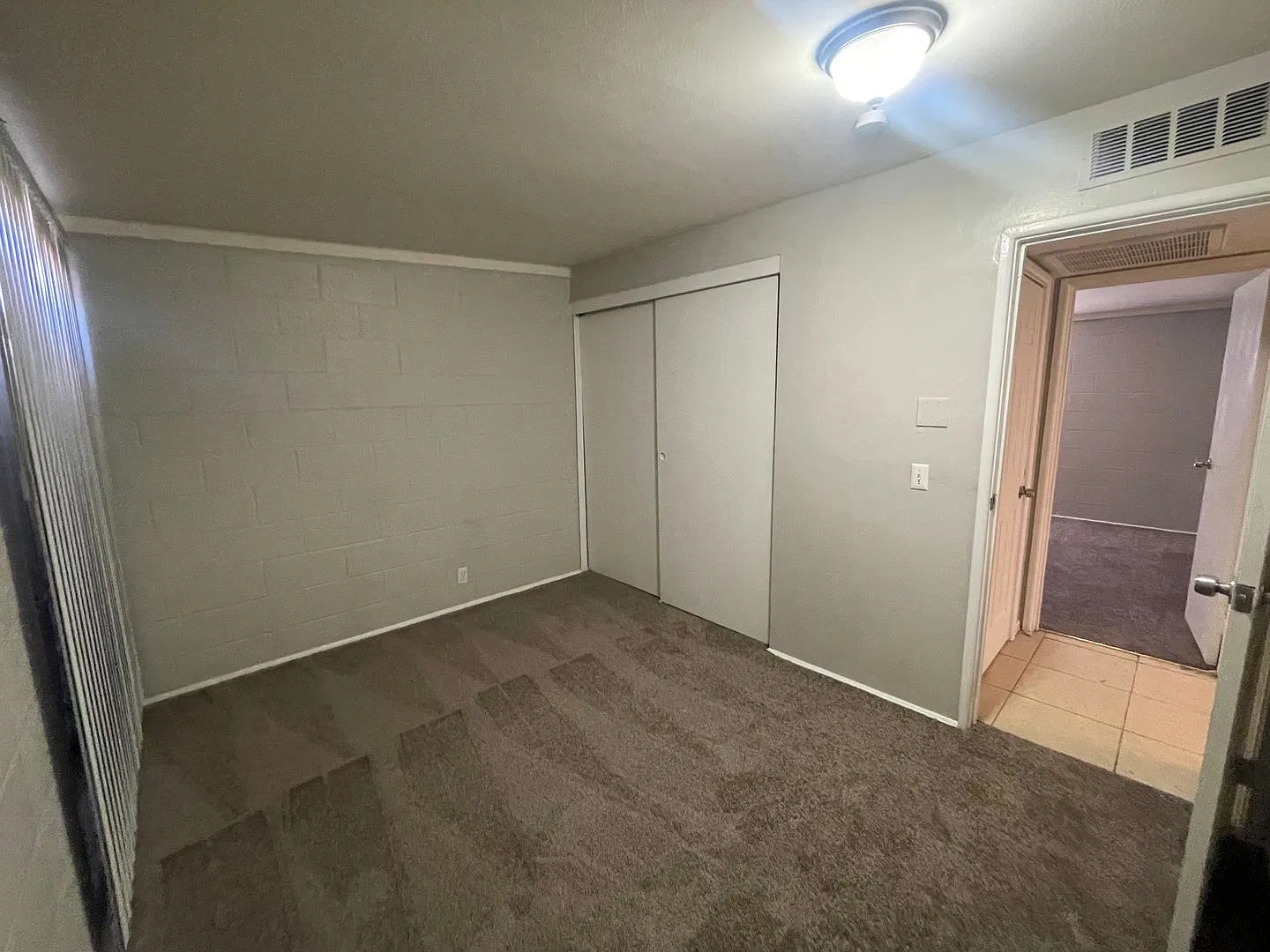 3 Bedroom 2 Bathroom Home!! — Photo 4