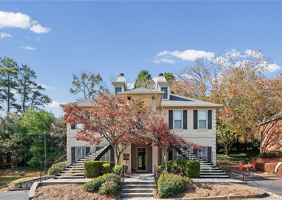 1st image of 3 Plantation Dr NE #A