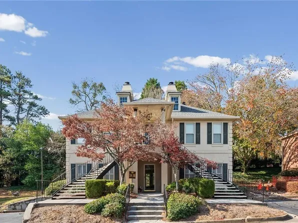 3 Plantation Dr NE #A, Atlanta, GA 30324