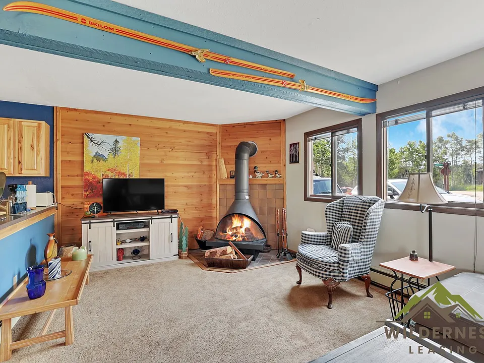 102 Salt Lick Cir #1