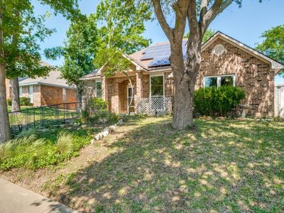 404 Golden Meadow Dr, Desoto, TX, 75115