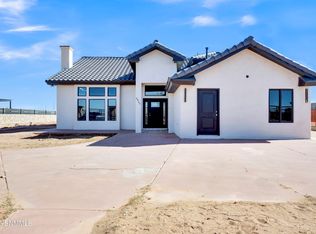 2860 Green Tree Loop, Chaparral, NM 88081