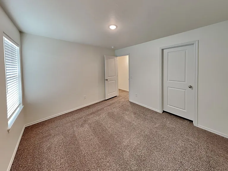 11608 Makenzie Trl — Photo 12