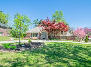 417 Ladue Rd, Jefferson City, MO 65109
