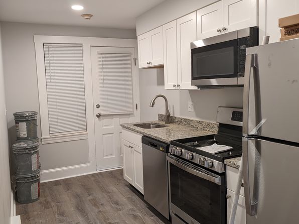 740 Winthrop Ave #9