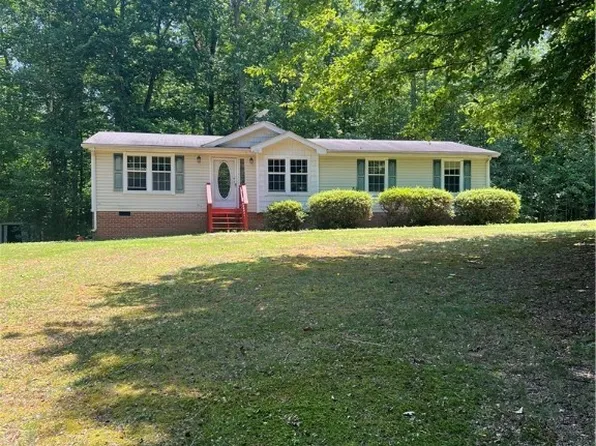 1092 Mallorys Ford Rd, Louisa, VA 23093