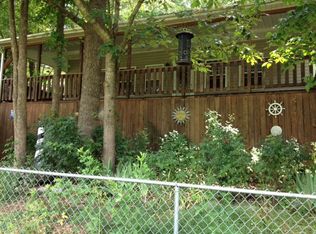 105 Catawba Ct, Mount Gilead, NC 27306