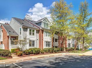 7598 Lakeside Village Dr APT J, Falls Church, VA 22042