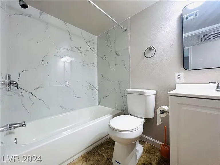 2920 Siki Ct #C — Photo 9