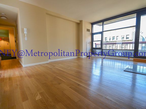 4th image of 120 W 23rd St #13AJN