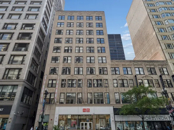20 N State St APT 410, Chicago, IL 60602
