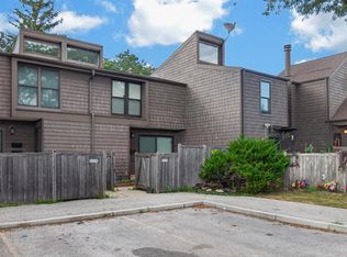 Northridge Lakes At Woodlake, Milwaukee, WI 53223