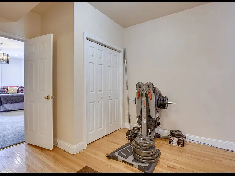 821 Randolph St NW — Photo 10