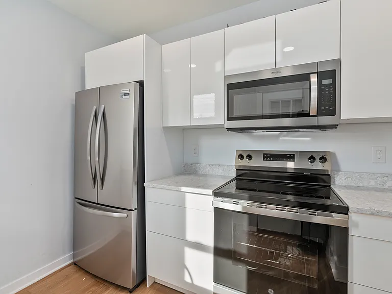 1515 Arch St — Photo 9
