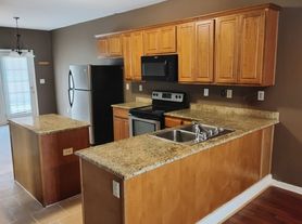 2925 Hargrove Road E