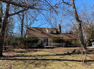 198 Kings Point Rd, East Hampton, NY 11937