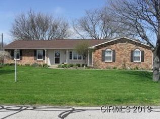 916 Vega Dr, Flora, IN 46929