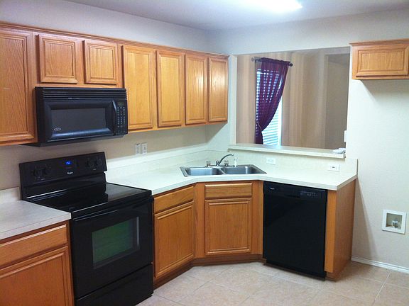 5th image of 7307 Fossil Lake Dr