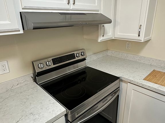 4th image of 3139 E Chapman Ave APT 11A