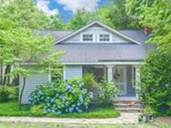 330 E Maine Ave, Southern Pines, NC 28387