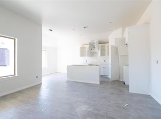 8720 Poppey Pl, Yukon, OK 73099