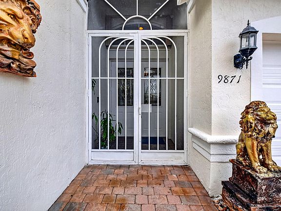 5th image of 9871 Agnello Street